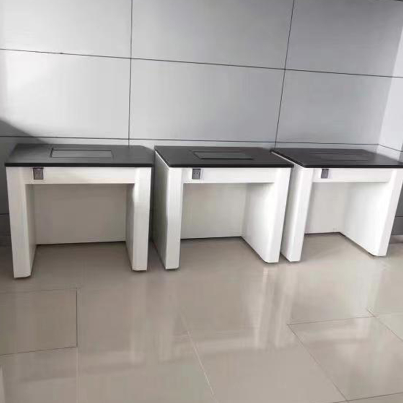 پیشہ ور لیبارٹری بیلنس ٹیبل