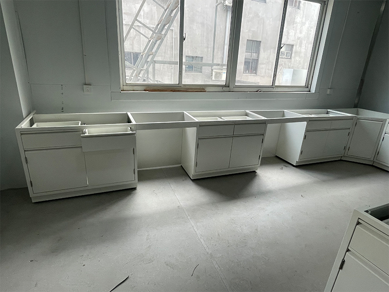 ہوا جُوشینگ کا مکمل اسٹیل لیبارٹری بینچ – حیاتیاتی لیبارٹری کیس