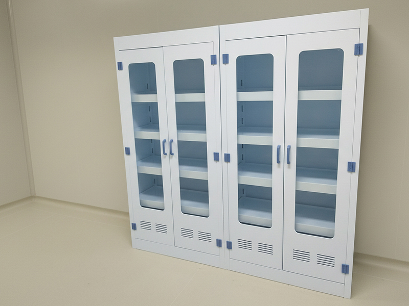 کراچی کی لیبارٹریوں میں صاف ستھرے ماحول کے لیے لیب گلاس ویئر کیبنٹ کی دیکھ بھال کی رہنما گائیڈ